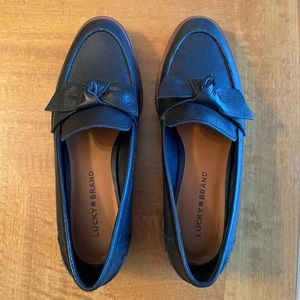 EUC - super cute black loafers by Lucky Brand